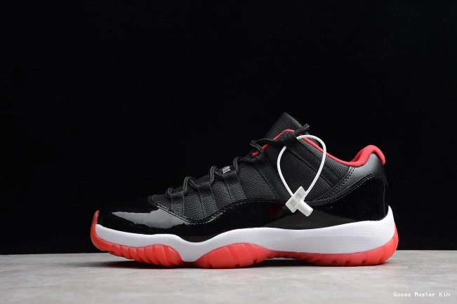 Red Air Jordan Low Black Retro "Bred" 528895-012  11 mens 0718